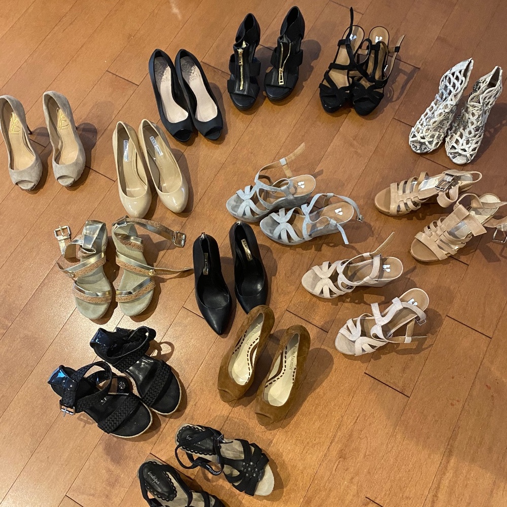 Lot of 16 pairs of size 4 Womens heels and wedges